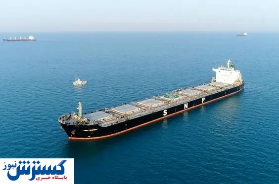 کشتی اماراتی با ۳۰ سرنشین در آبهای خلیج فارس غرق شد