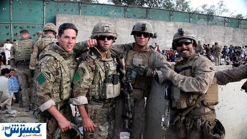 فرار نخبههای ارتش انگلیس با لباس زنانه از دست طالبان + عکس