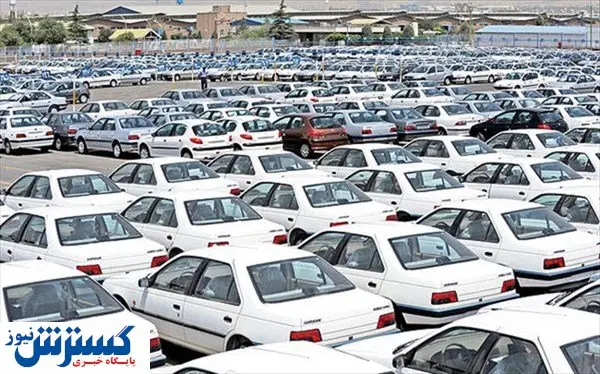 ریزش قیمت خودرو در بازار شدت گرفت