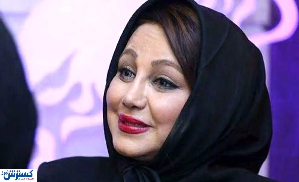 سلفی خانم کمدین با حجاب نیم بند!+عکس