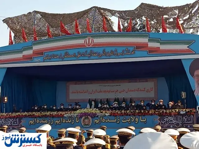 آغاز مراسم رژه با حضور رئیس جمهور