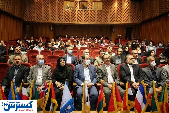 انتشار فرهنگ لغت دهخدا متوقف نمیشود