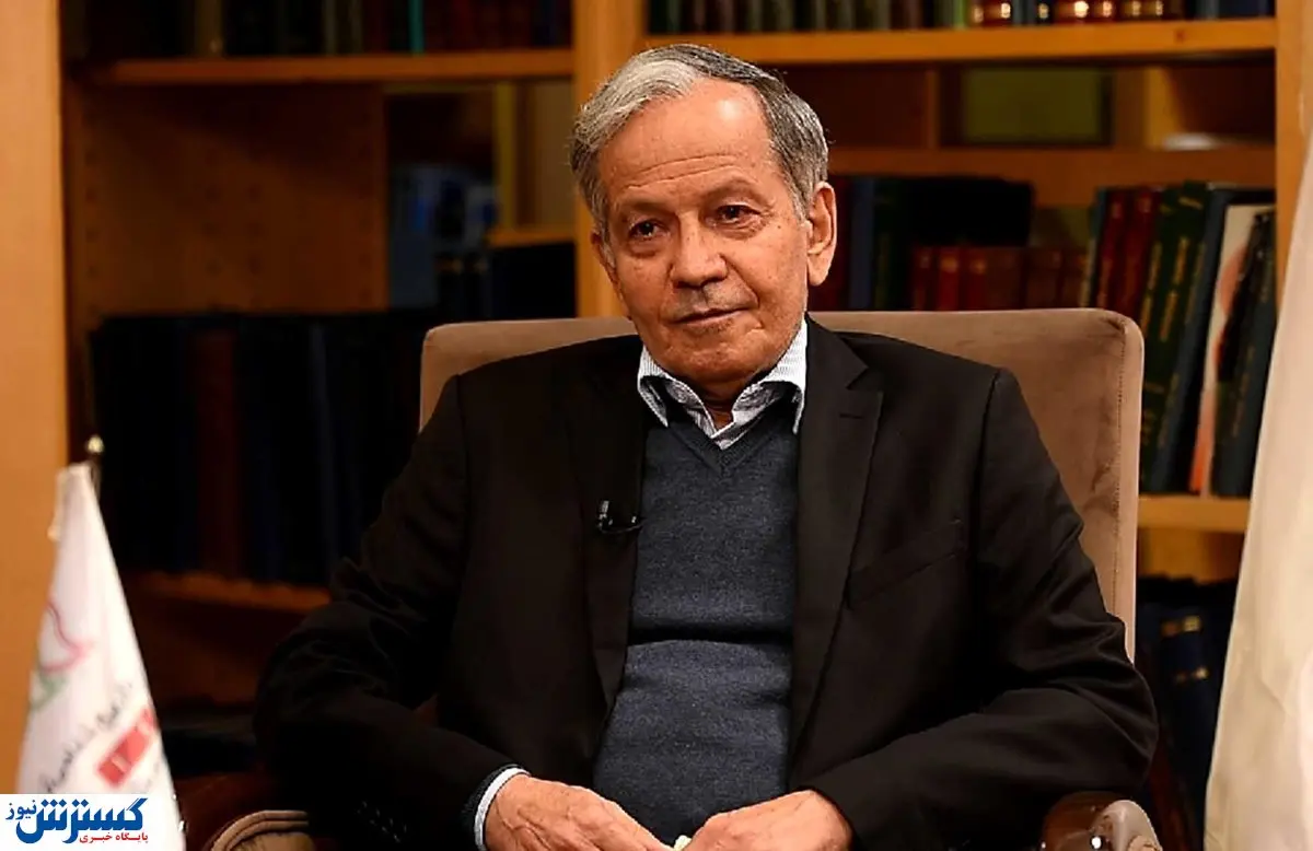 عملکرد تیم ملی قابل دفاع نیست / به مربی بزرگ خارجی نیاز داریم