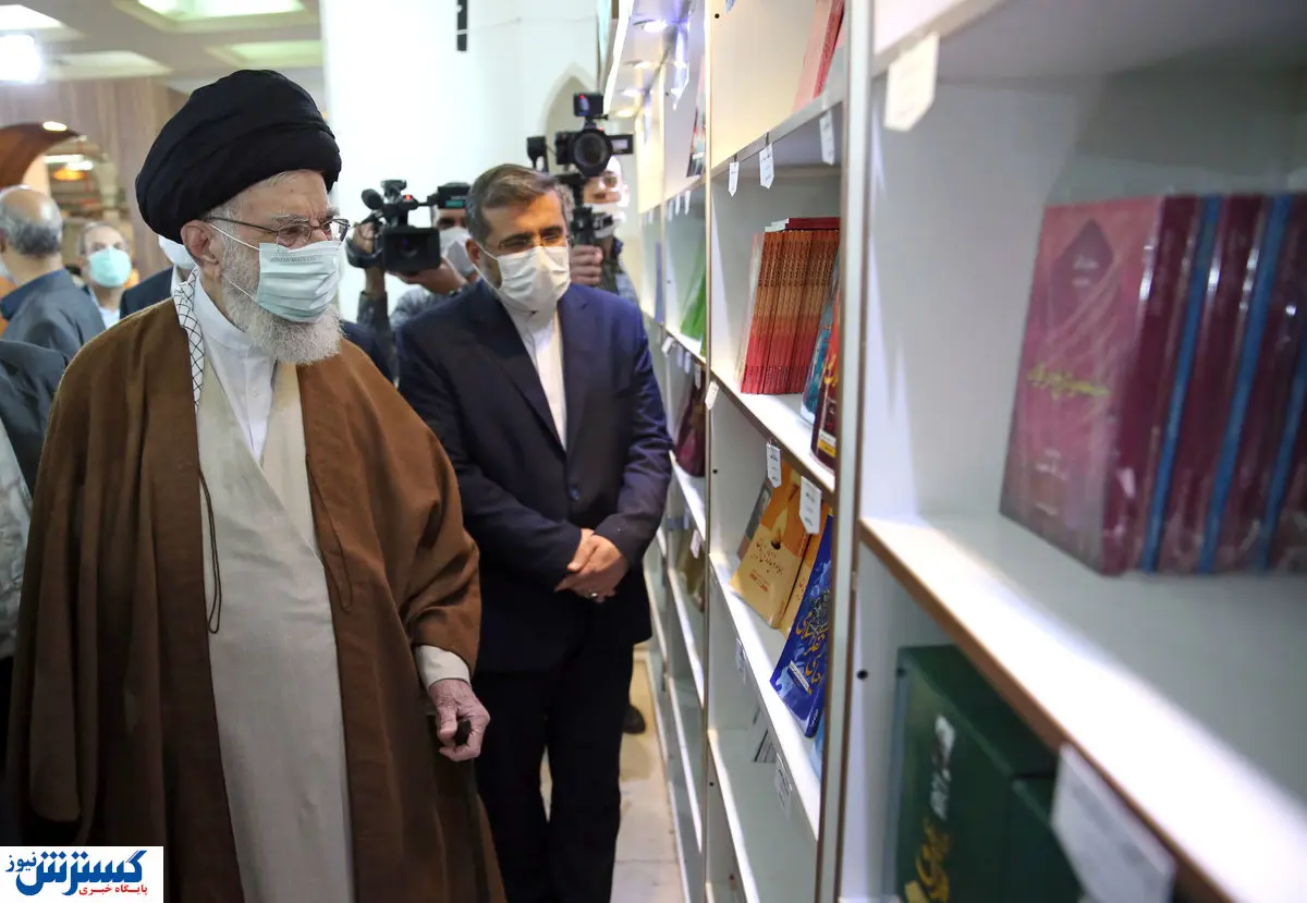 رهبر انقلاب: همواره مردم را به خواندن کتاب توصیه میکنم