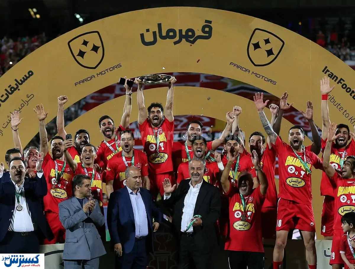 پرسپولیس مستحق برد بود / استقلال باید خانهتکانی کند / ساپینتو با همه دعوا دارد