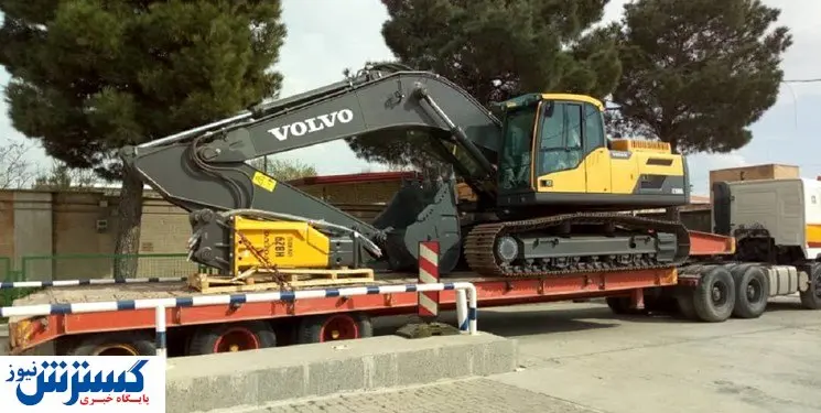 توقیف ۵ دستگاه ماشین آلات راهسازی قاچاق