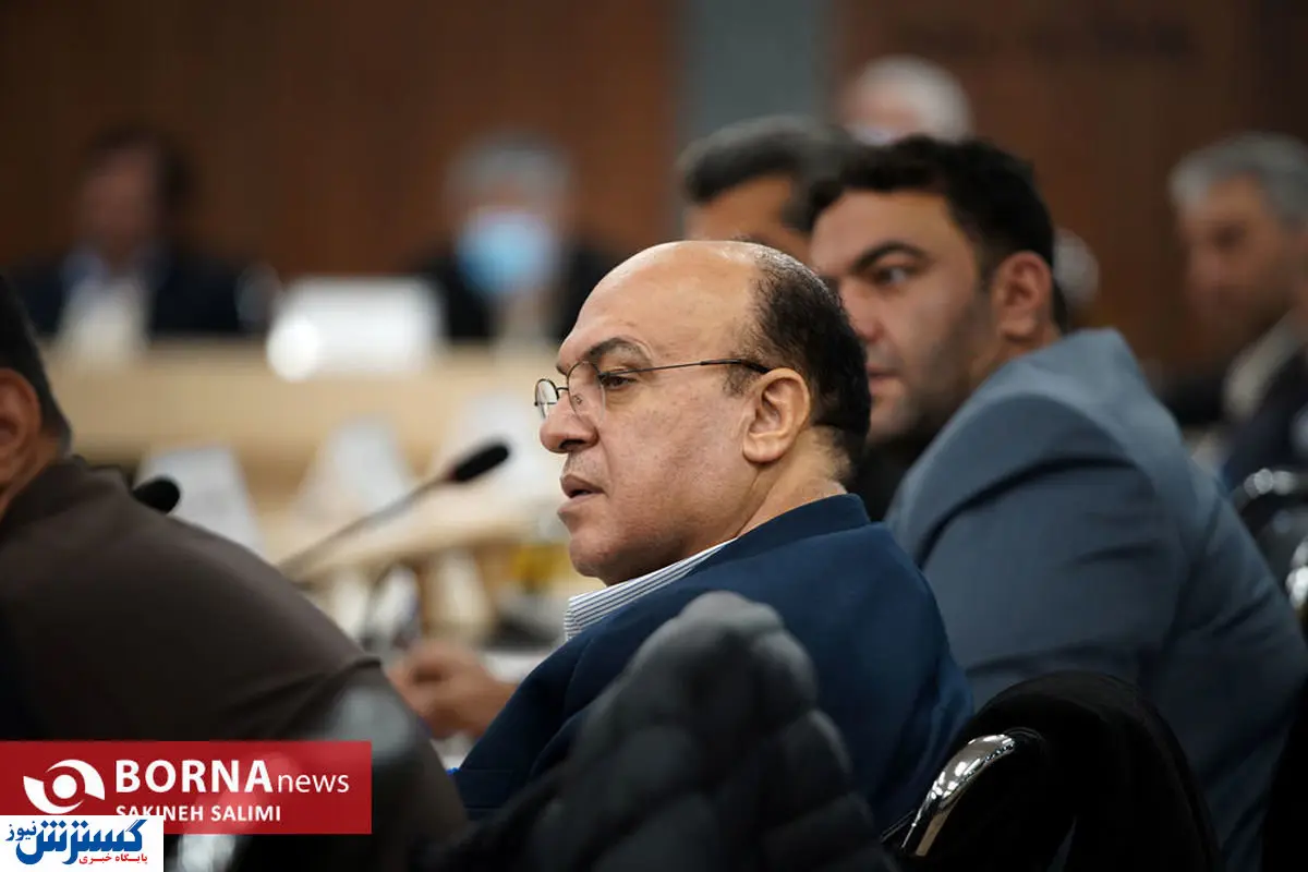 پوریا: کیومرث هاشمی از بدنه ورزش است و تجربه مدیریت دارد