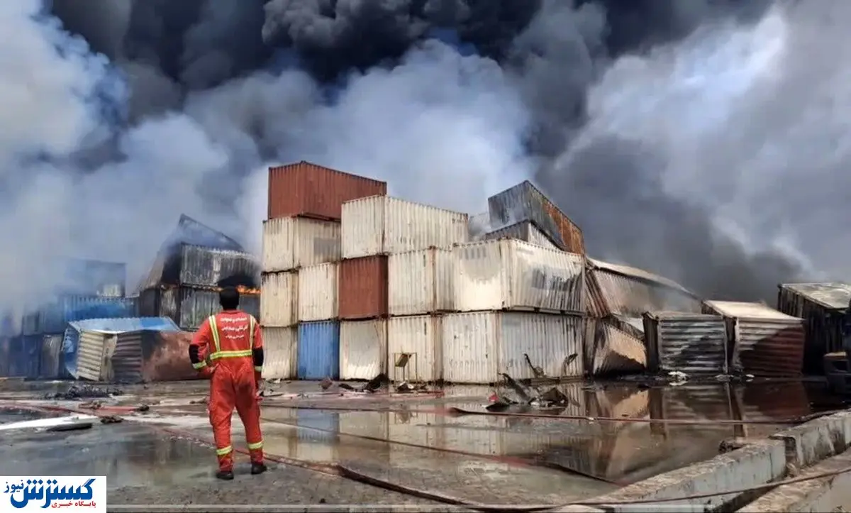 تصاویر منتشر شده از گودال عجیب در محل انفجار بندر رجایی + ببینید