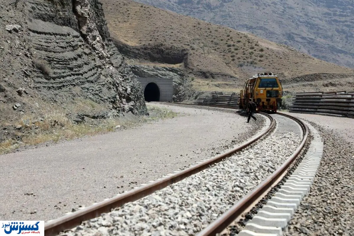 ایران با رفقای آمریکا بست