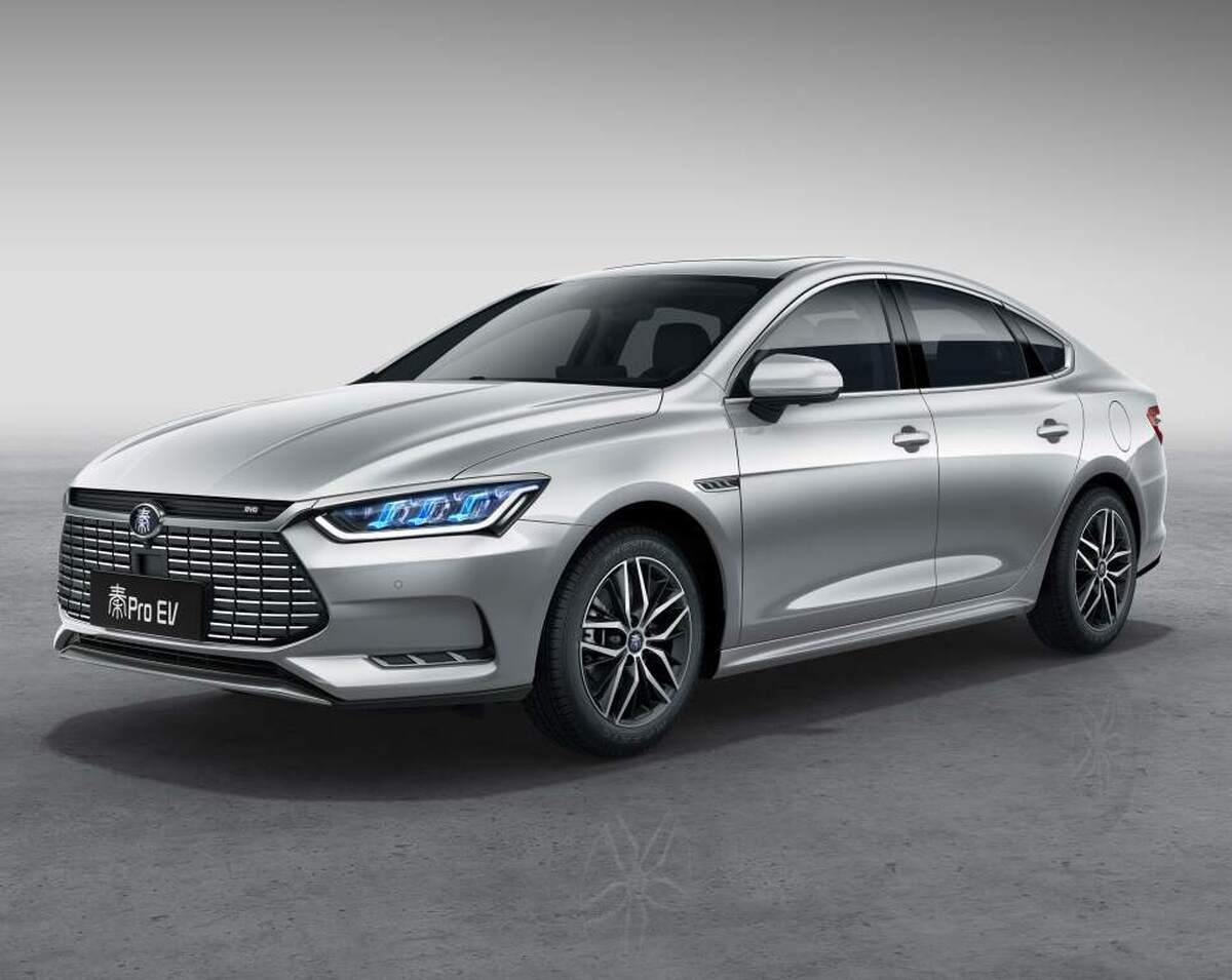 یورش سدانهای چینی به معابر شهری | انقلاب سبز در پیش است