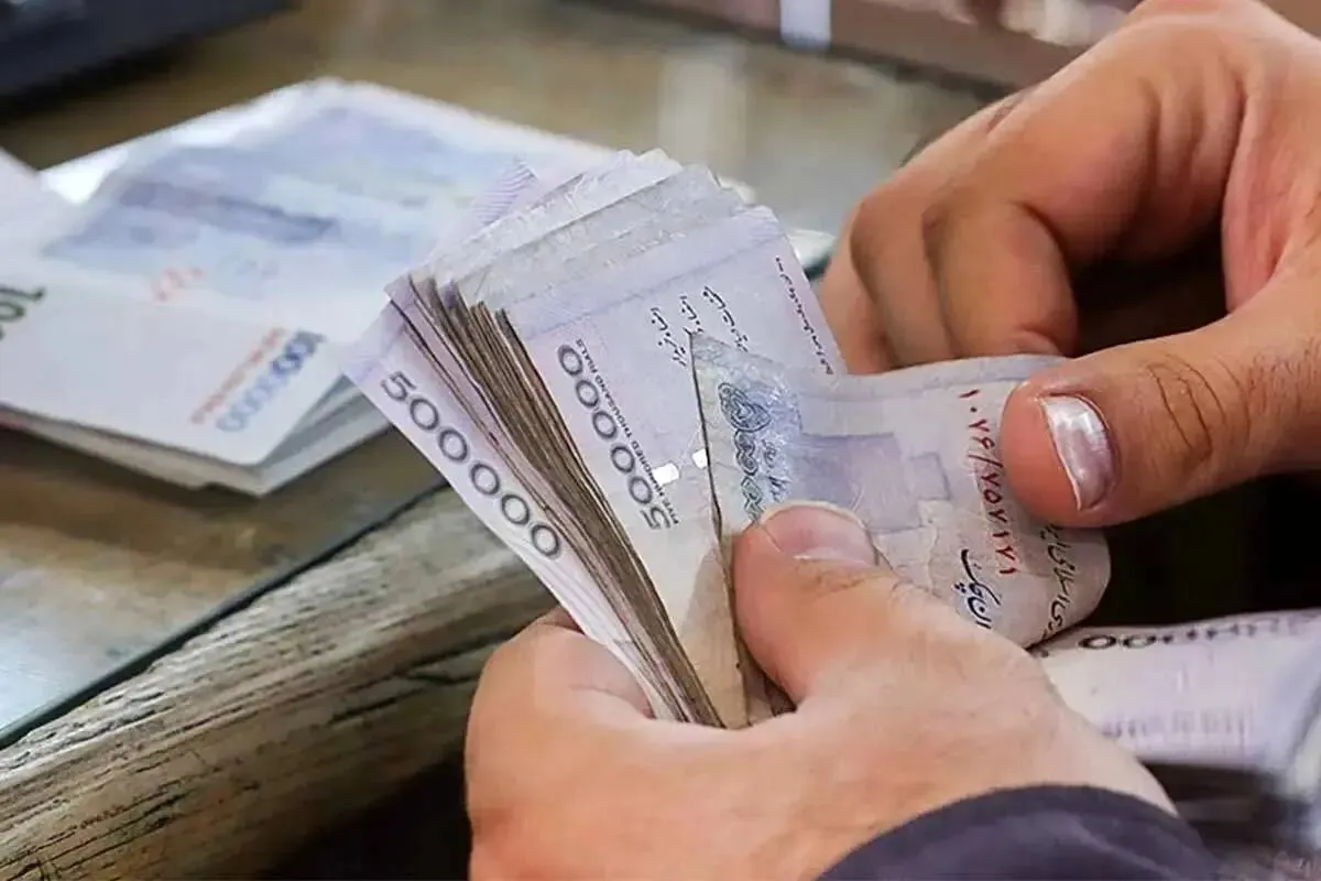 اجاره خانه از حقوق بعضی کارمندان بیشتر شد / پیشنهاد تازه مجلس برای حل بحران